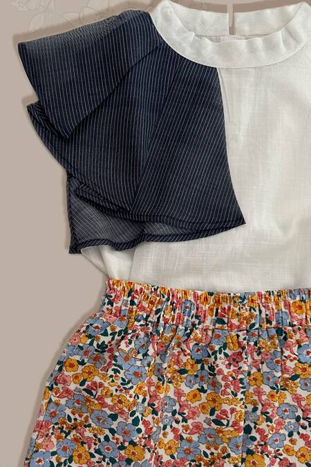 Buy Taramira White Cotton Ruffles Sunshine Rhyme Skirt Set Online at Aza Fashions Buy_Taramira_White Cotton Ruffles Sunshine Rhyme Skirt Set_Online_at_Aza_Fashions