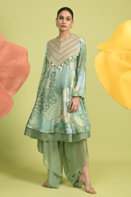 Buy_Rishi and Vibhuti_Green Muslin, Organza V-neck Matcha Printed Kurta Set _Online_at_Aza_Fashions