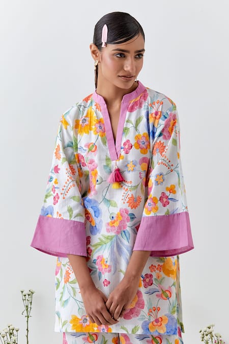 Chrkha_White Cotton, Linen Tassels Collared Floral Printed Kurta Set _Online_at_Aza_Fashions