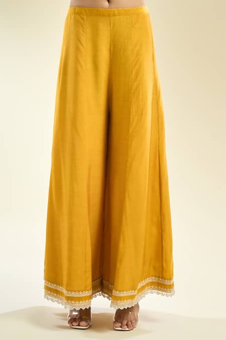 Anushree Reddy_Yellow Embroidery Aari Kurta Sharara Set _Online_at_Aza_Fashions