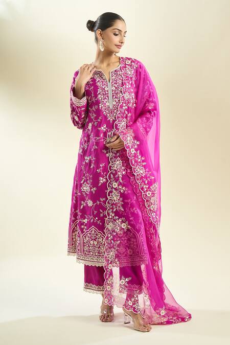 Buy_Anushree Reddy_Magenta Embroidery Open Neck Aari Kurta Pant Set _Online_at_Aza_Fashions