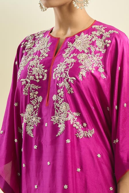 Anushree Reddy_Magenta Embroidery Open Neck Floral Kaftan And Pant Set _at_Aza_Fashions