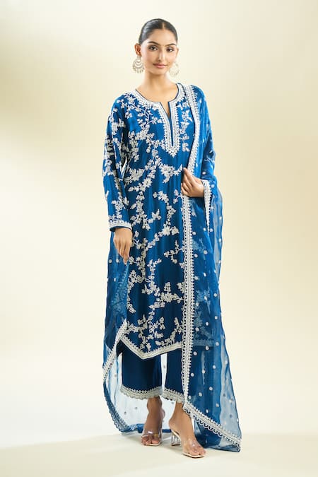 Buy_Anushree Reddy_Blue Pearls, Embroidery Open Neck Navy Kurta Set _Online_at_Aza_Fashions