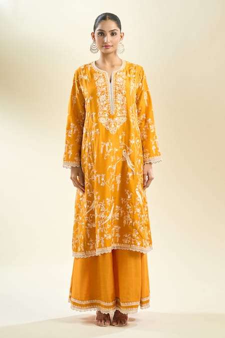 Buy_Anushree Reddy_Yellow Embroidery, Lace Open Neck Aari Kurta Set _Online_at_Aza_Fashions