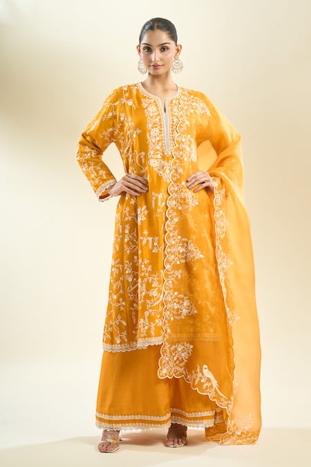 Shop_Anushree Reddy_Yellow Embroidery, Lace Open Neck Aari Kurta Set _Online_at_Aza_Fashions