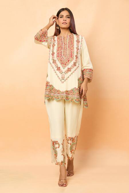 Shop_Debyani + CO_Ivory Gota Patti, Embroidery Open Neck Geometric Kurta Set _Online_at_Aza_Fashions