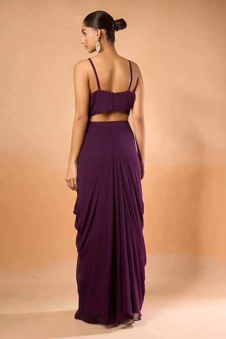 Samyukta Singhania Embroidered Dhoti Skirt Set With Cape