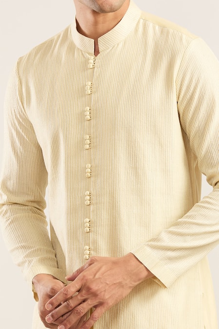 Studio Bagechaa_Cream Chanderi Embroidery Thread Kurta Set _at_Aza_Fashions