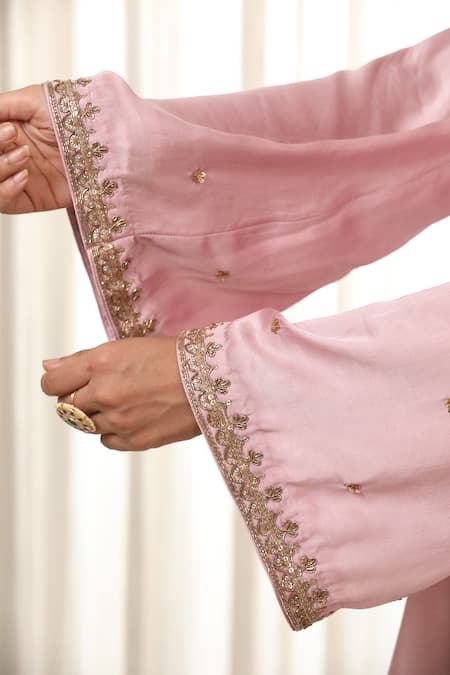 Esha Koul_Pink Embroidery Square Neck Baby Kurta Set _Online_at_Aza_Fashions