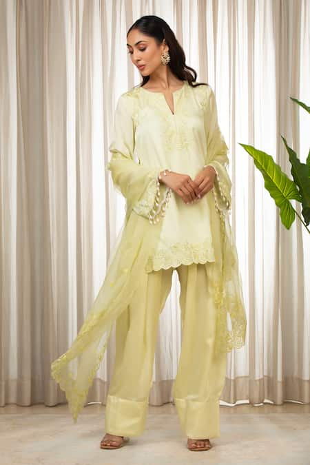 Buy_Esha Koul_Yellow Brocade, Organza, Crepe Tassels Split V-neck Butter Cutwork Kurta Set 