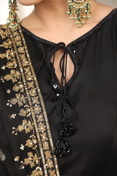 Buy_Esha Koul_Black Satin, Organza Sequins, Embroidery Open Neck Embellished Kurta Set 