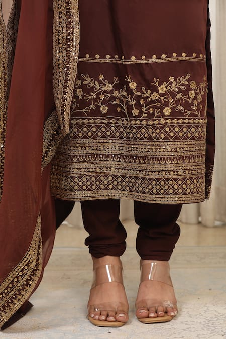 Buy_Esha Koul_Brown Satin, Organza, Crepe Zari, Embroidery Square Neck Chocolate Kurta Set 