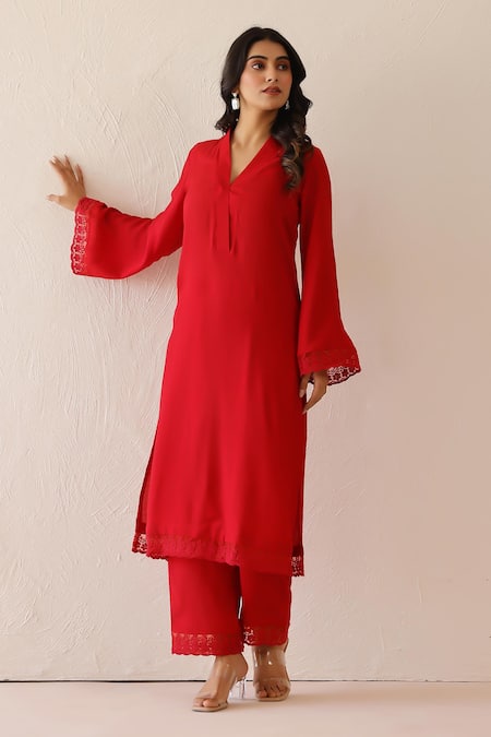 Masoomm_Maroon Lace, Embroidery Collared Floral Embellished Tunic Set _Online_at_Aza_Fashions