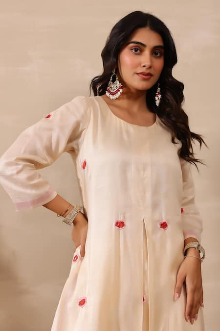 Shop_Masoomm_Off White Silk, Cotton Embroidery Round Neck Floral Kurta Set _Online_at_Aza_Fashions