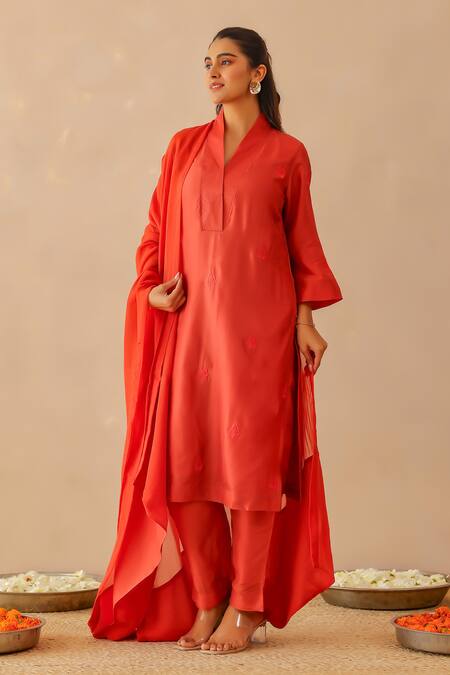 Masoomm_Red Silk, Cotton, Organza Embroidery V-neck Self Kurta Set _at_Aza_Fashions