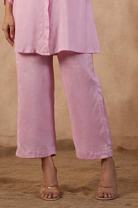 Masoomm_Pink Cotton Embroidery Collared Floral Kurta Set _Online_at_Aza_Fashions