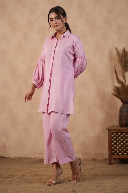 Shop_Masoomm_Pink Cotton Embroidery Collared Floral Kurta Set _Online_at_Aza_Fashions