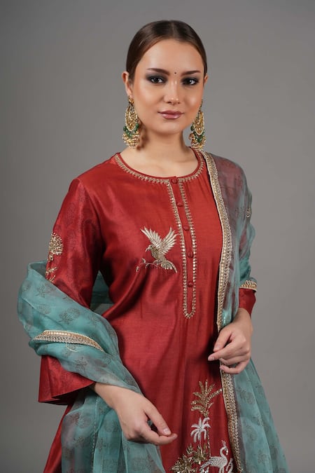 Buy_Joy Mitra_Red Chanderi Embroidery Round Neck Brown Hand Kurta Set _Online_at_Aza_Fashions