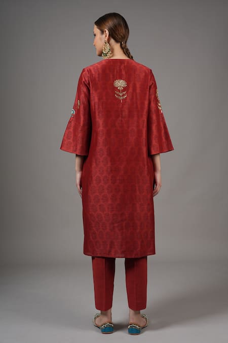 Joy Mitra_Red Chanderi Embroidery Round Neck Brown Hand Kurta Set _Online_at_Aza_Fashions