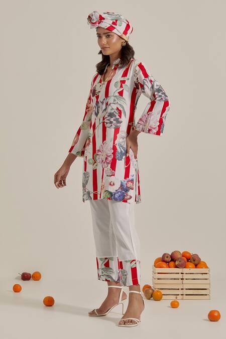 Chrkha_Red Cotton Mandarin Collar Floral Striped Kurta And Pant Set _Online_at_Aza_Fashions
