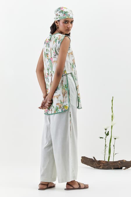 Chrkha Floral Print Tunic & Flared Pant Set 