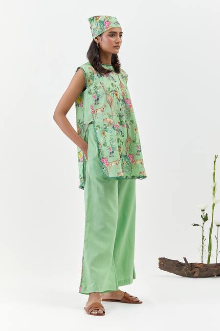 Chrkha_Green Cotton, Linen Lace Round Neck Safari-green Sleeveless Tunic Co-ord Set _Online_at_Aza_Fashions