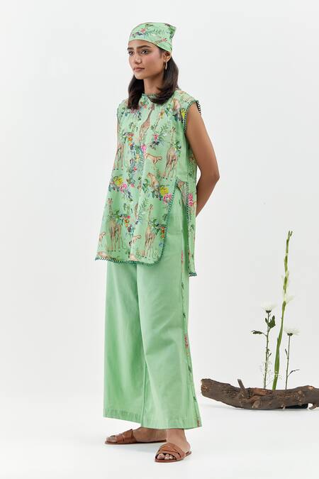 Buy_Chrkha_Green Cotton, Linen Lace Round Neck Safari-green Sleeveless Tunic Co-ord Set _Online_at_Aza_Fashions