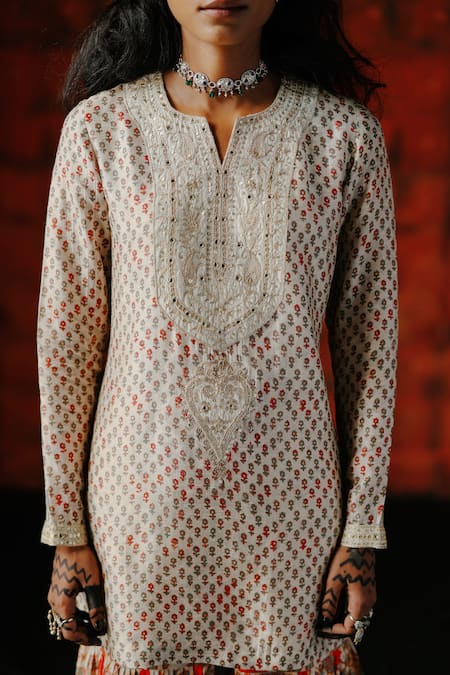 Drishti & Zahabia_White Silk, Organza Sequins, Mirrors Round Neck Pearl Print Ajrakh Sharara Set _at_Aza_Fashions