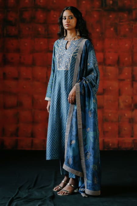 Drishti & Zahabia Indigo Ajrakh Printed Kurta Set 