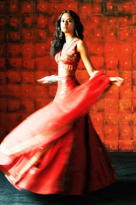 Drishti & Zahabia_Red Silk, Organza Sequins, Zari, Mirrors V-neck Brick Ajrakh Print Lehenga Set _Online_at_Aza_Fashions