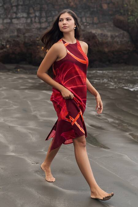 Buy RAAS LIFE Red Linen, Cotton Halter Neck Mazia Paan Print Dress Buy_RAAS LIFE_Red Linen, Cotton Halter Neck Mazia Paan Print Dress