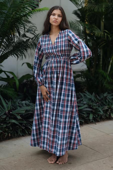 Shop_Raas Life_Blue V-neck Madras Checks Roosh Dress _Online_at_Aza_Fashions