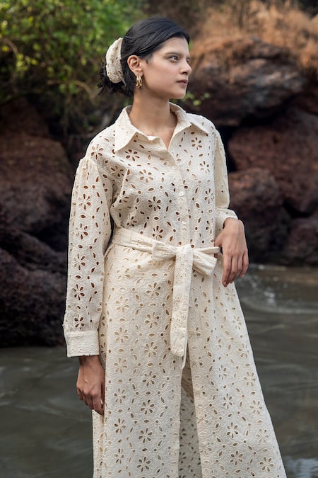 Shop_Raas Life_Cream Embroidery Collared Hakoba Tunic And Pants Set _Online_at_Aza_Fashions