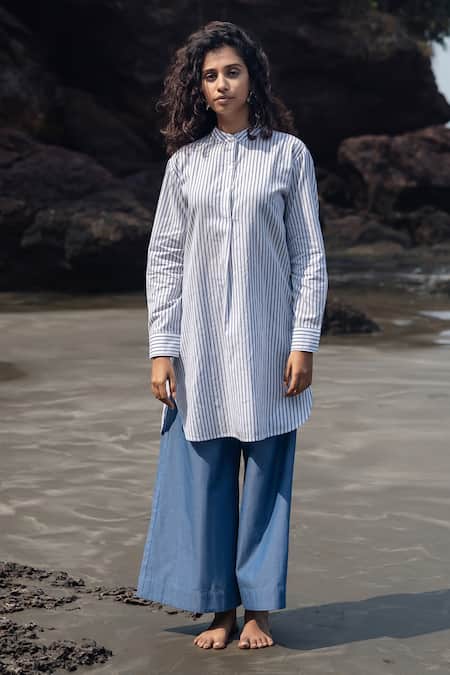 Buy_Raas Life_White Mandarin Collar Madras Striped Kurta And Chambray Culottes Set _Online_at_Aza_Fashions