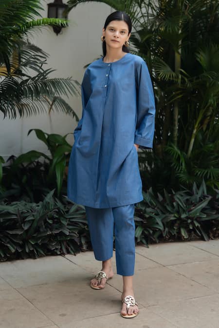 Shop_Raas Life_Blue Denim, Cotton Round Neck Iris Chambray Kurta Set _at_Aza_Fashions