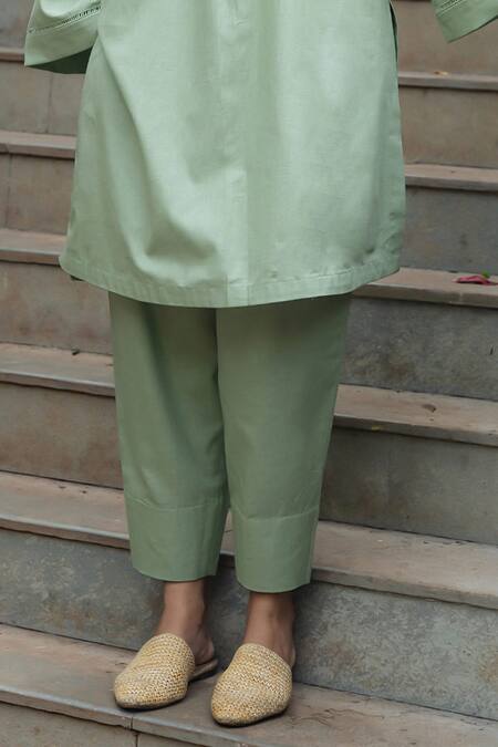 Buy_Raas Life_Olive Green Linen, Cotton Round Neck Iris Kurta Set _Online_at_Aza_Fashions