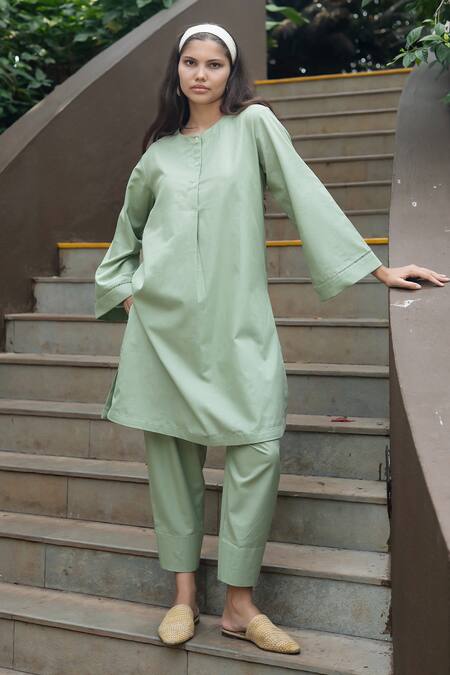 Shop_Raas Life_Olive Green Linen, Cotton Round Neck Iris Kurta Set _Online_at_Aza_Fashions