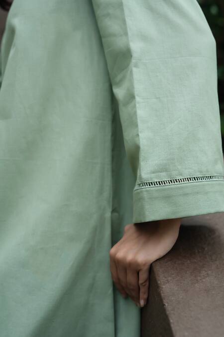 Raas Life_Olive Green Linen, Cotton Round Neck Iris Kurta Set _at_Aza_Fashions