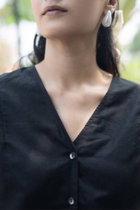Buy_Raas Life_Black Linen, Cotton V-neck Missu Coord Set _Online_at_Aza_Fashions