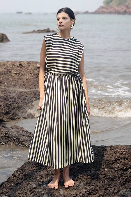 Raas Life_Black Linen, Cotton Round Neck Striped Wrap Skirt Set _at_Aza_Fashions