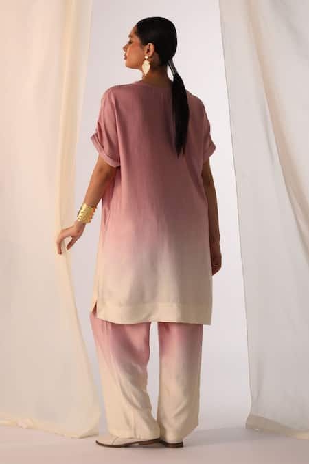 Shop_Myoho_Pink Linen, Satin Beads V-neck Hand Embroidered Kurta Set _at_Aza_Fashions