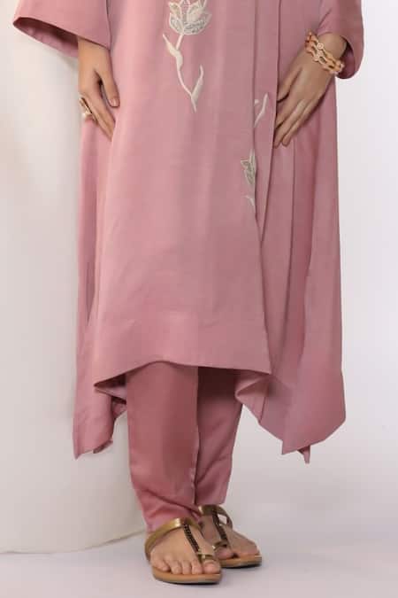 Buy_Myoho_Peach Linen, Satin Embroidery V-neck Hand Kurta Set _Online_at_Aza_Fashions