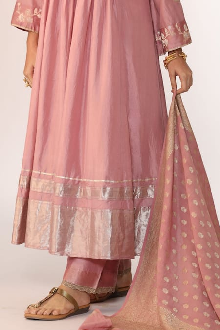 Buy_Myoho_Pink Chanderi Embroidery V-neck Hand Kurta Set _Online_at_Aza_Fashions