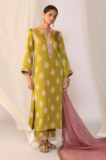 Buy_Myoho_Green Satin Embroidery Round Neck Hand Kurta Set _Online_at_Aza_Fashions