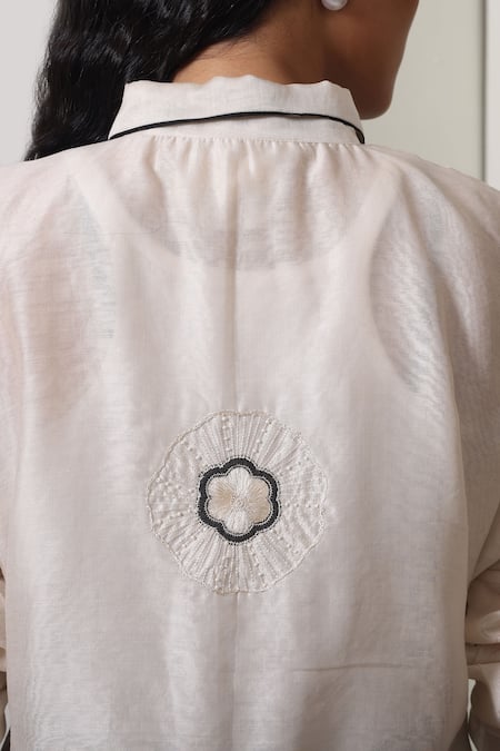 Buy_Chokhi Chorri_Ivory Chanderi Silk Embroidery Collared Shirt And Black Pants Set _Online_at_Aza_Fashions