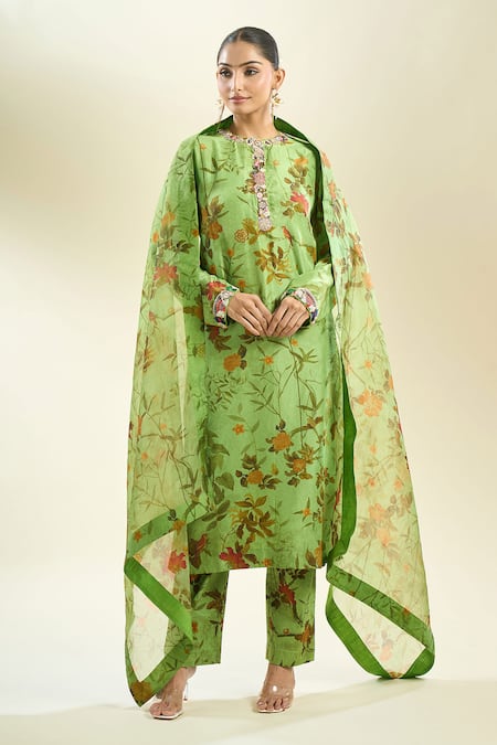 Buy_Anamika Khanna_Green Embroidery Round Neck Botanical Print Kurta Set _Online_at_Aza_Fashions