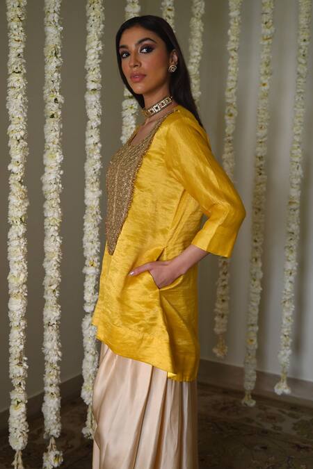 Shorshe Clothing_Yellow Chanderi, Brocade, Satin Embroidery Round Neck Tissue Kurta Set _Online_at_Aza_Fashions