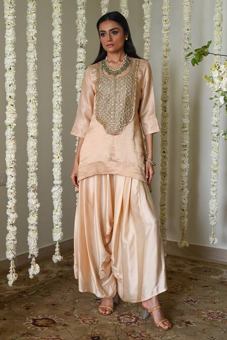 Shorshe Clothing Off White Chanderi, Brocade, Satin Deep Ivory Tunic And Cowl Palazzo Set at Aza Fashions Shorshe Clothing_Off White Chanderi, Brocade, Satin Deep Ivory Tunic And Cowl Palazzo Set _at_Aza_Fashions