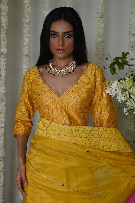 Buy_Shorshe Clothing_Yellow Handloom Cotton, Tissue Lace Jodhpur Gota Handwoven Saree _Online_at_Aza_Fashions
