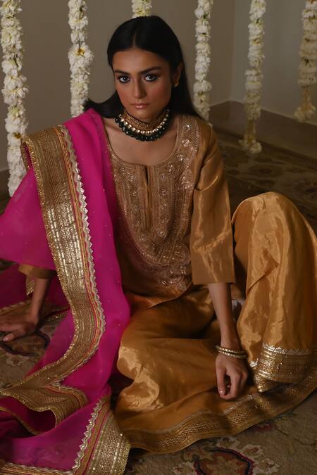 Shorshe Clothing_Pink Organza Lace, Embroidery Hot Dupatta With Trims _Online_at_Aza_Fashions